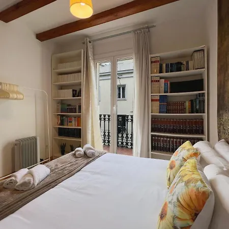U-nique Murillo Apartment